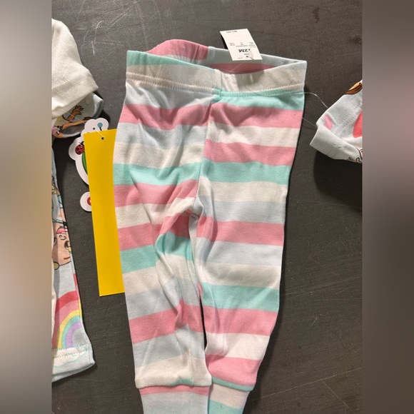 Cat & Jack‎ Yellow and Blue Short Sleeve Tees 12 mo lot - Picture 9 of 10